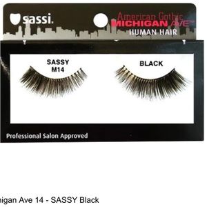Sassi Michigan Ave 14 - SASSY Black Eyelashes Set of 3